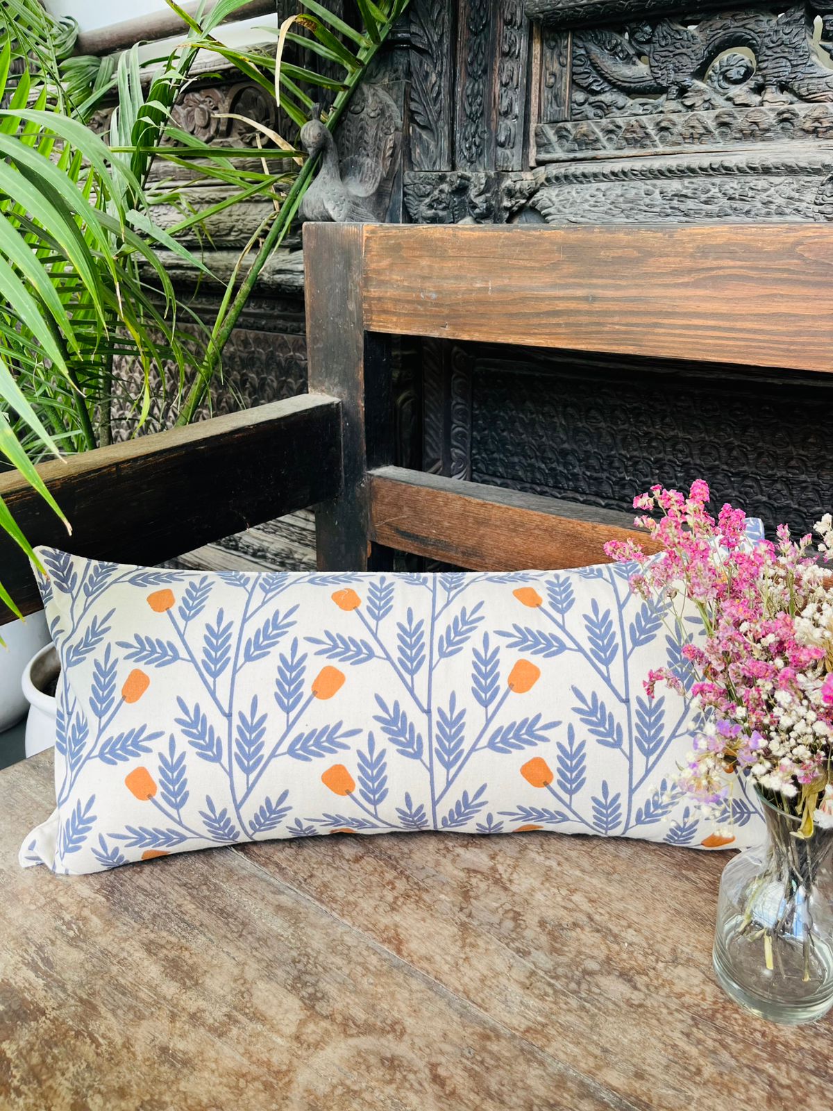 LONG CUSHION