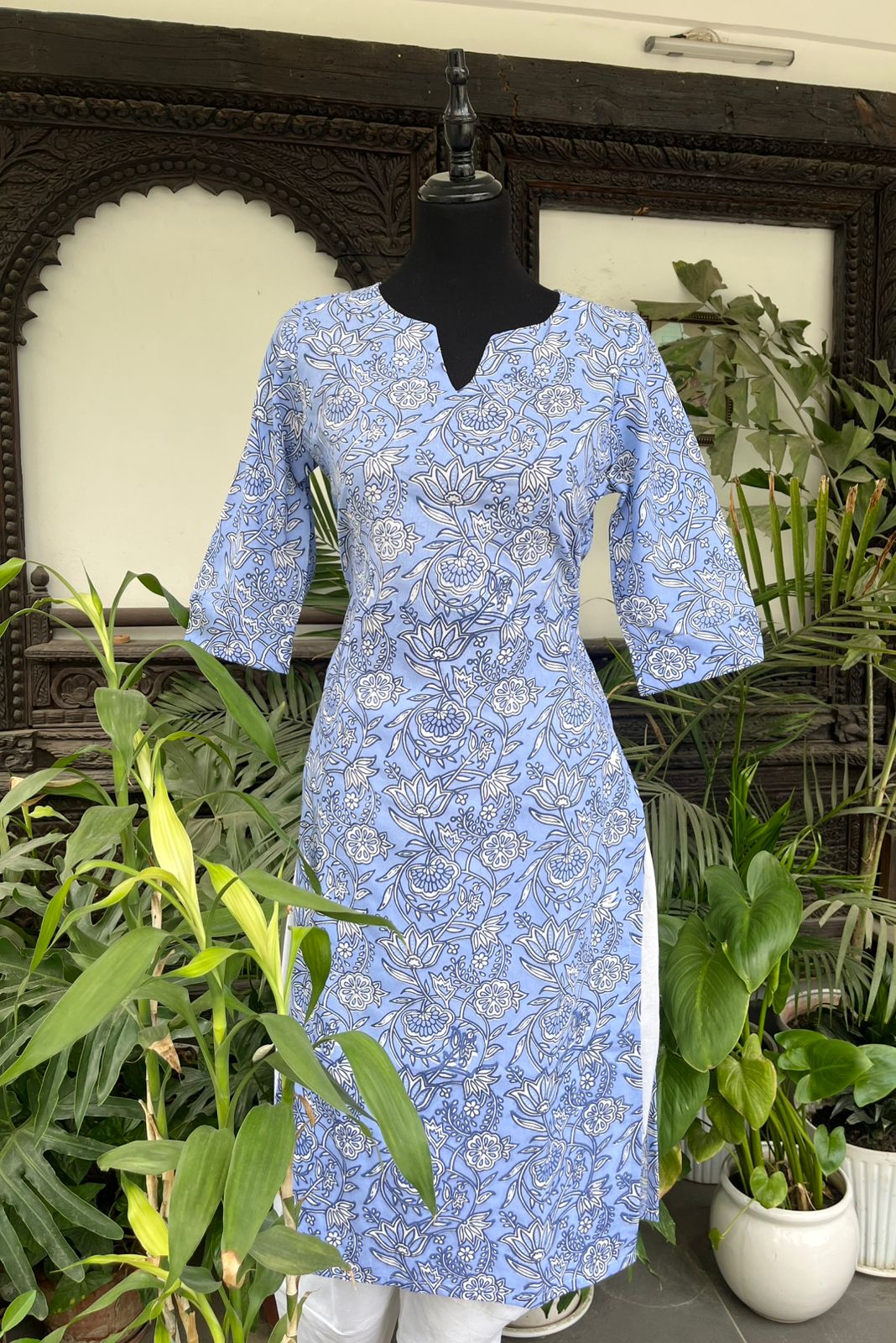 KURTA