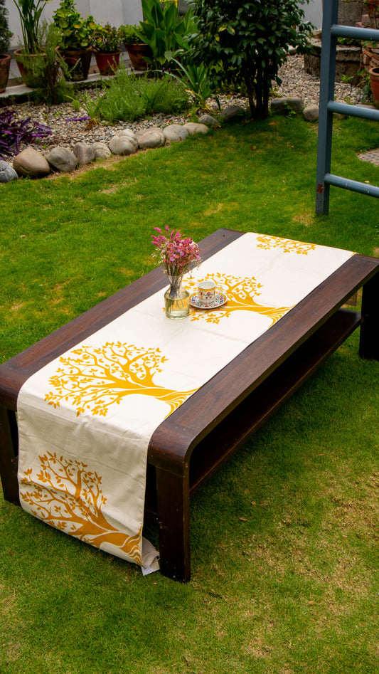 TABLE RUNNER