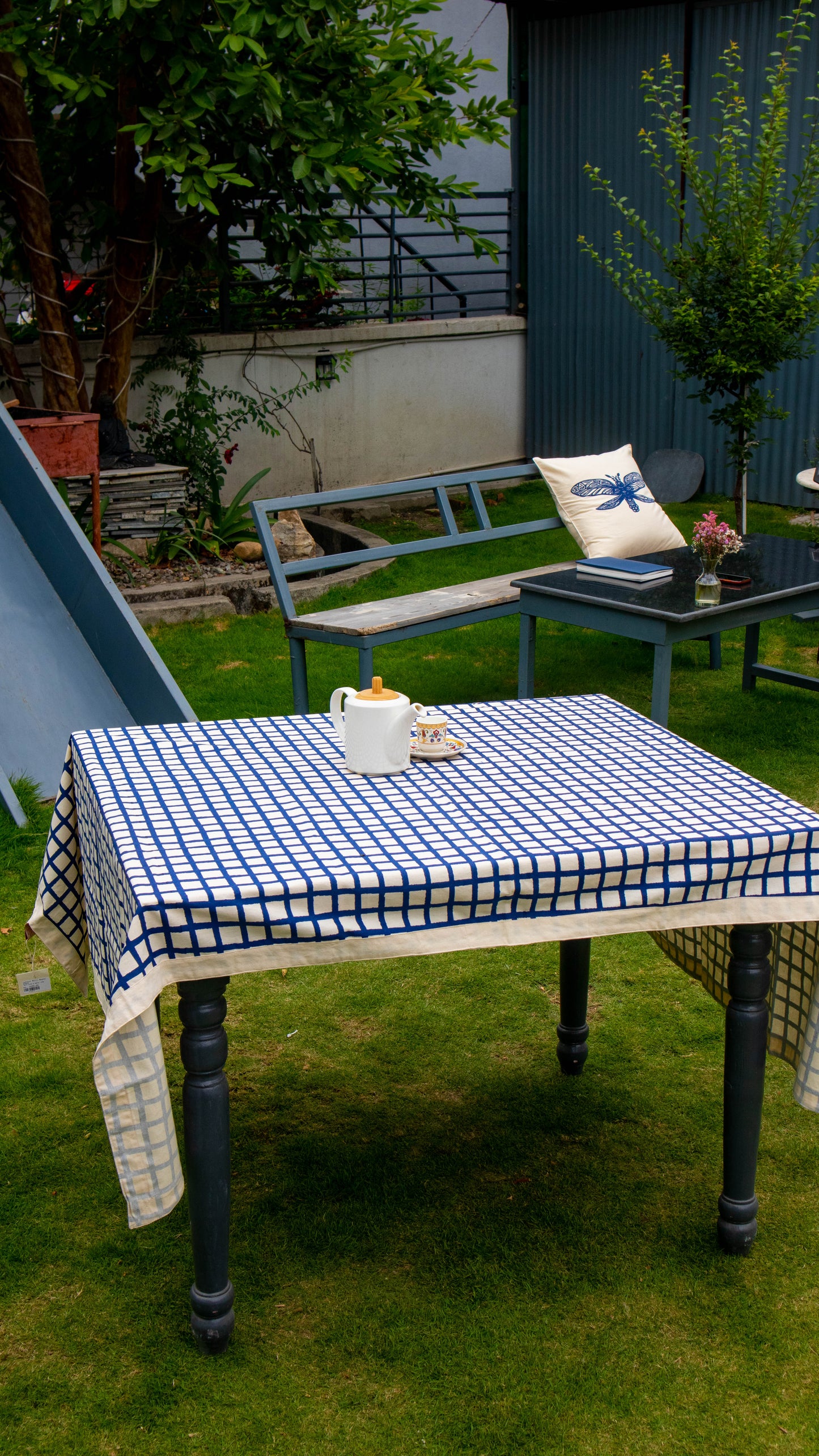 TABLE COVER