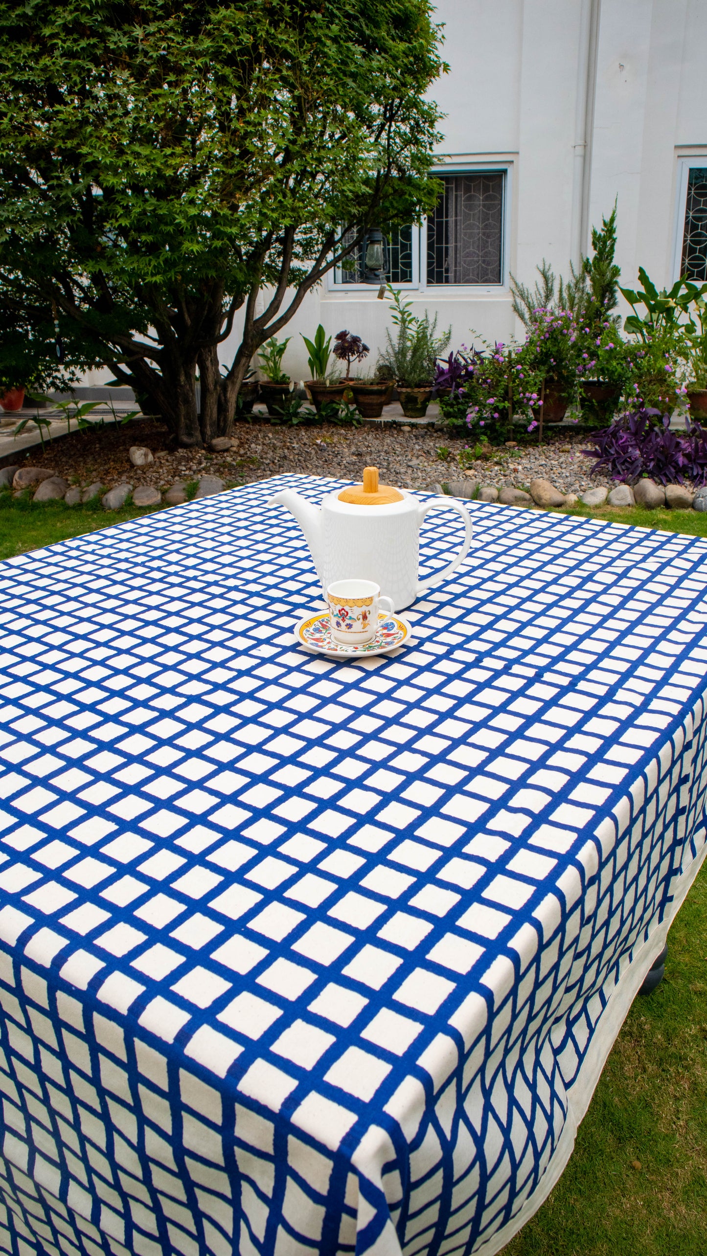 TABLE COVER