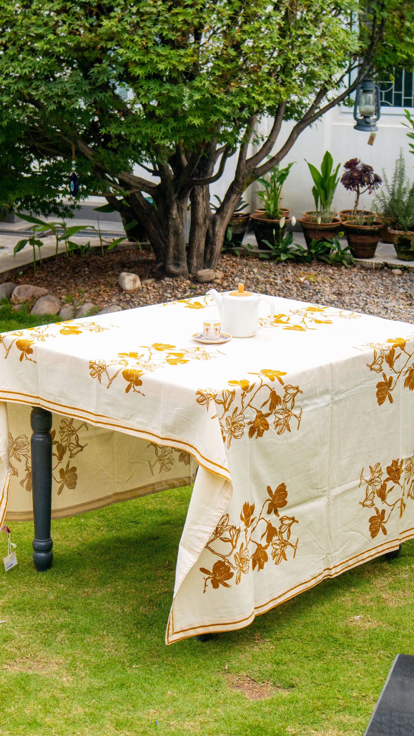 TABLE COVER