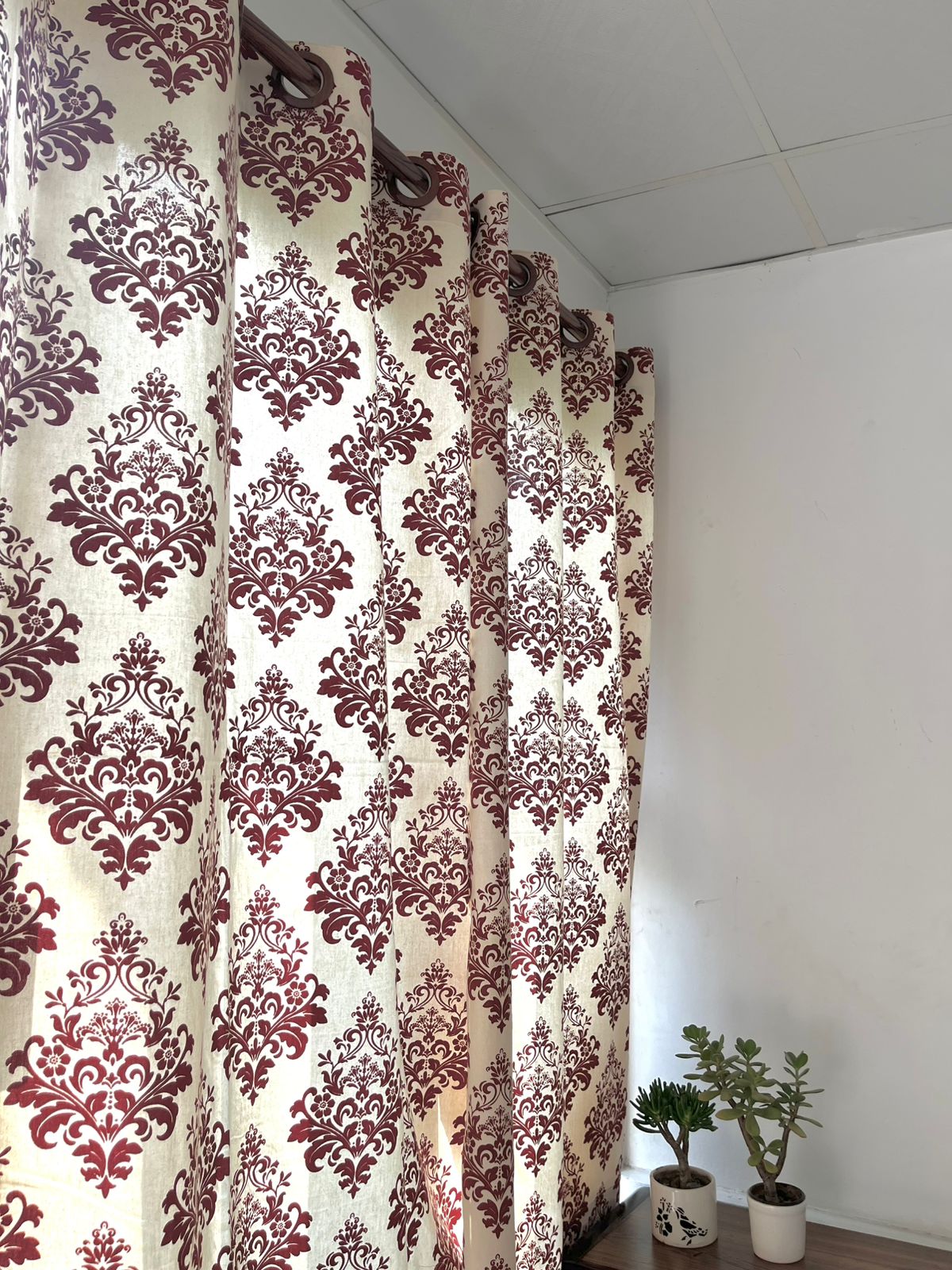 CURTAIN