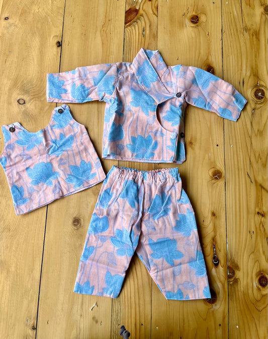 GENDER-NEUTRAL BABY CLOTHES