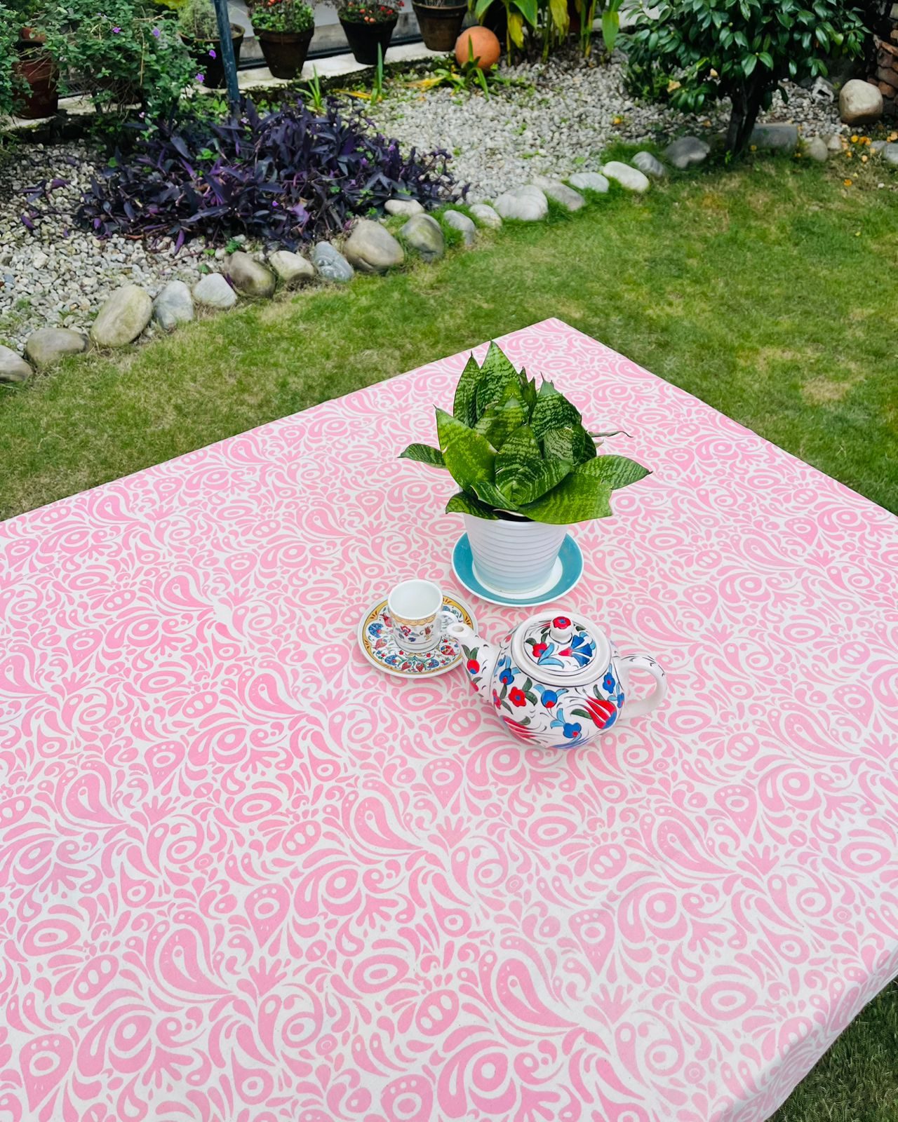 TABLE COVER