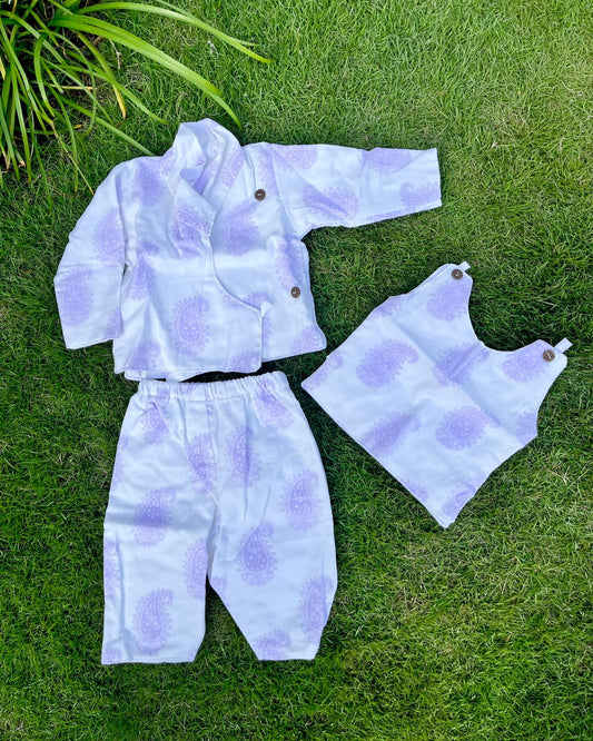 GENDER-NEUTRAL BABY CLOTHES