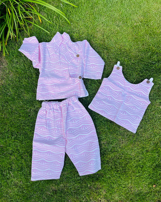 GENDER-NEUTRAL BABY CLOTHES